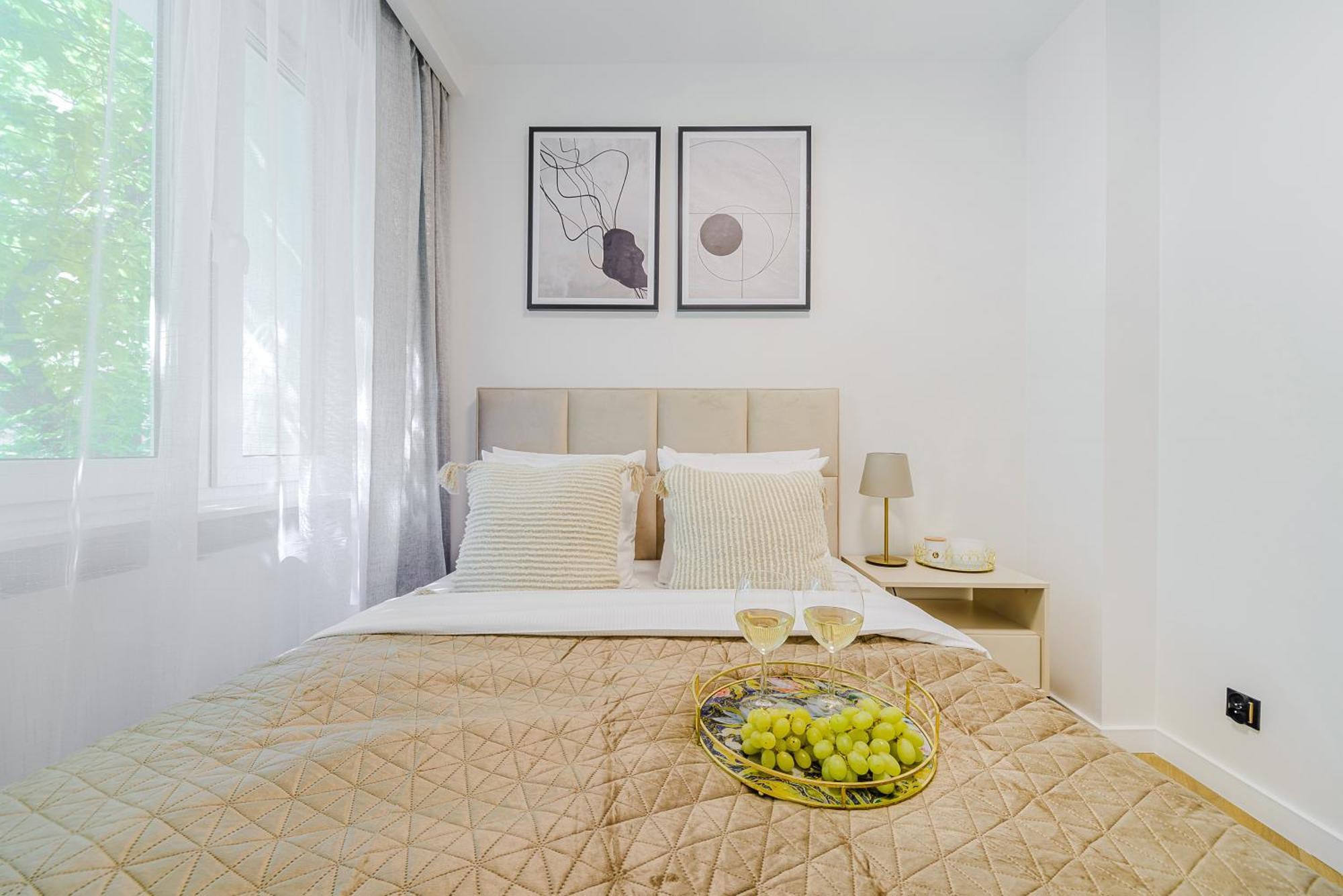 Lumina Lux With A Balcony Near Palace Of Culture And Science Apartment *